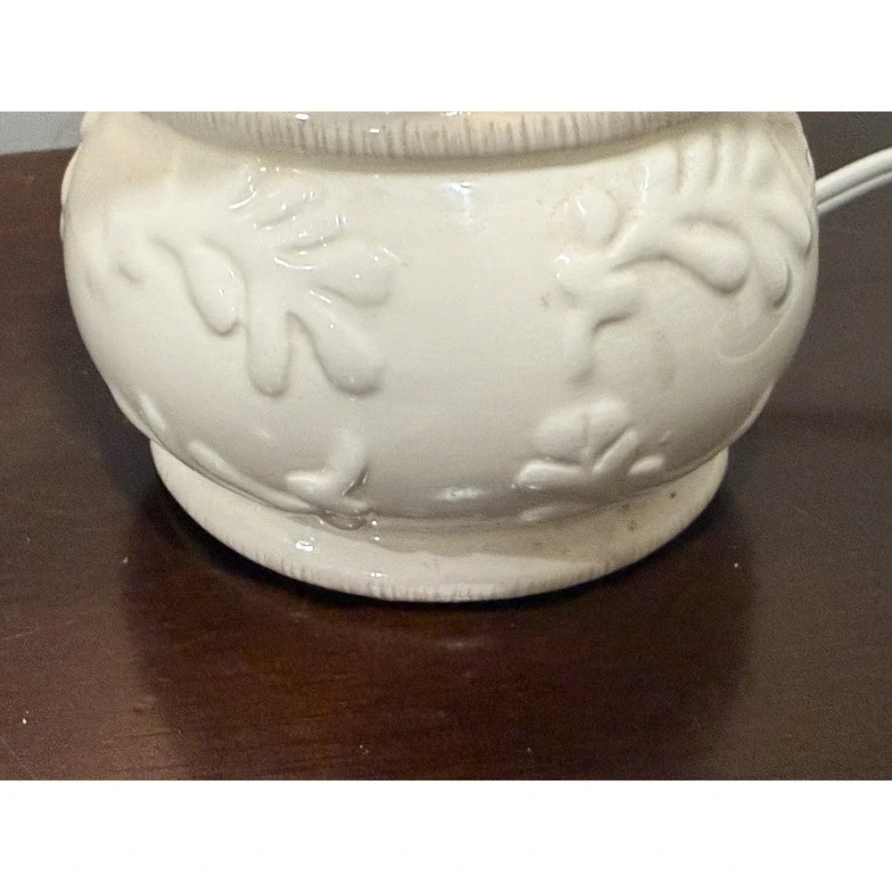Small Bedside Night Table Lamp for Bedroom, Ceramic set of 1,‎ Beige